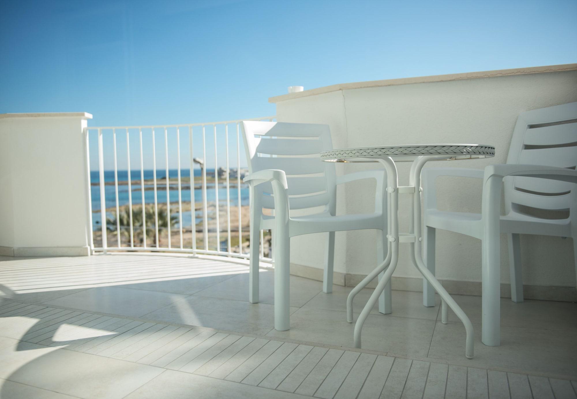 Hotel Cico Torre Santa Sabina Exterior photo